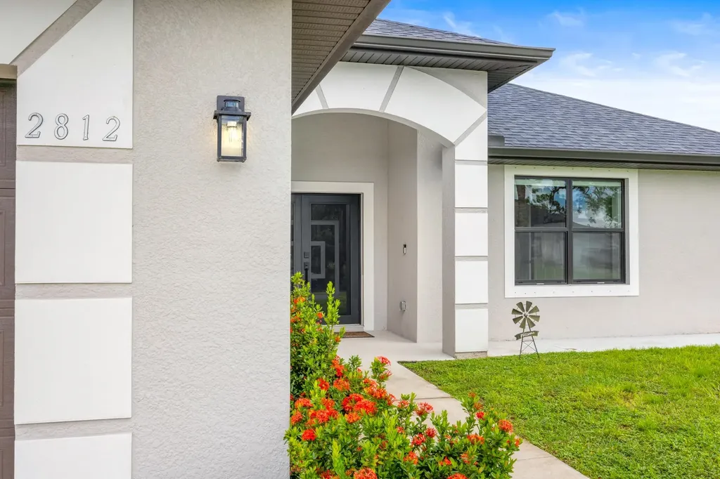 2812 12th Street SW Lehigh Acres FL 33976