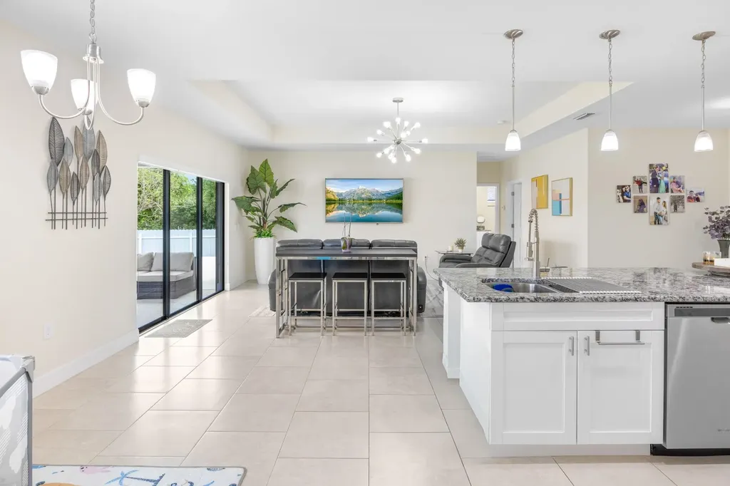 2812 12th Street SW Lehigh Acres FL 33976