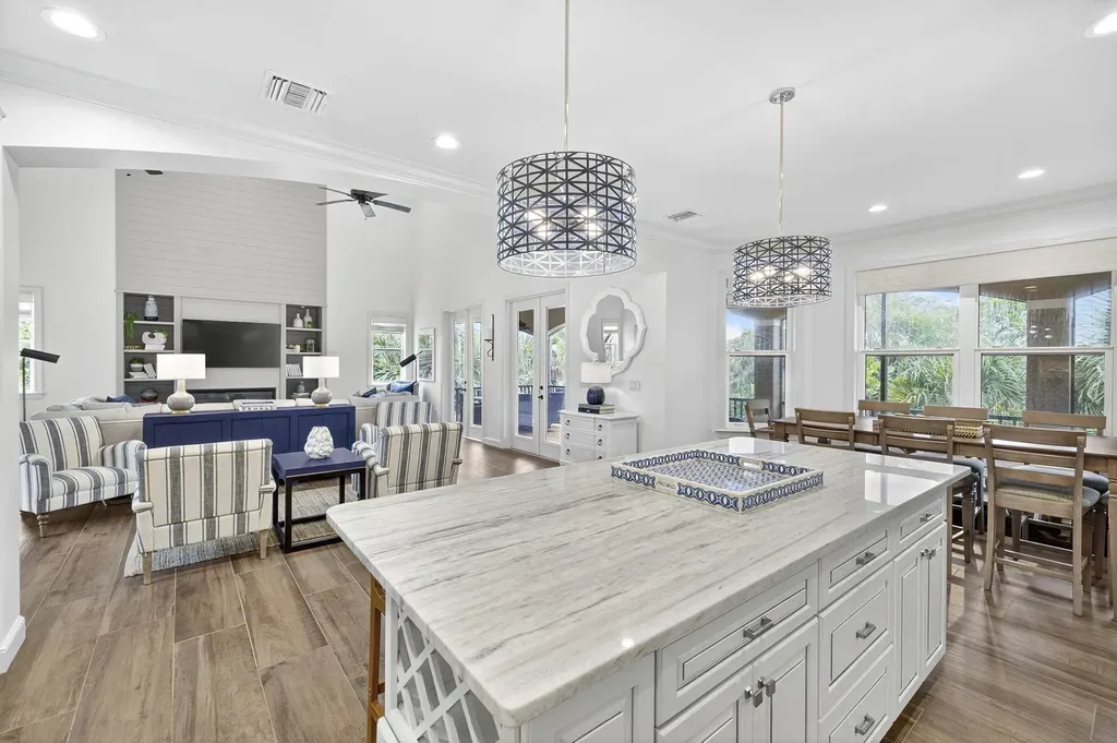 2324 Starfish Lane Sanibel FL 33957