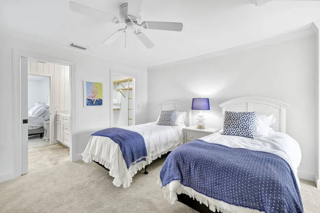 2324 Starfish Lane Sanibel FL 33957