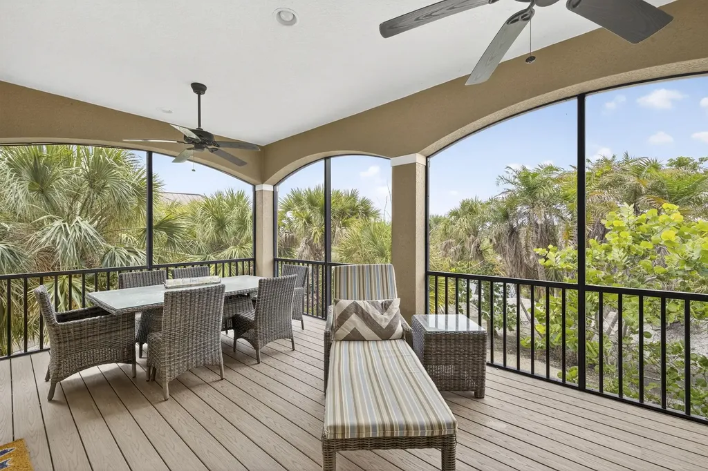 2324 Starfish Lane Sanibel FL 33957