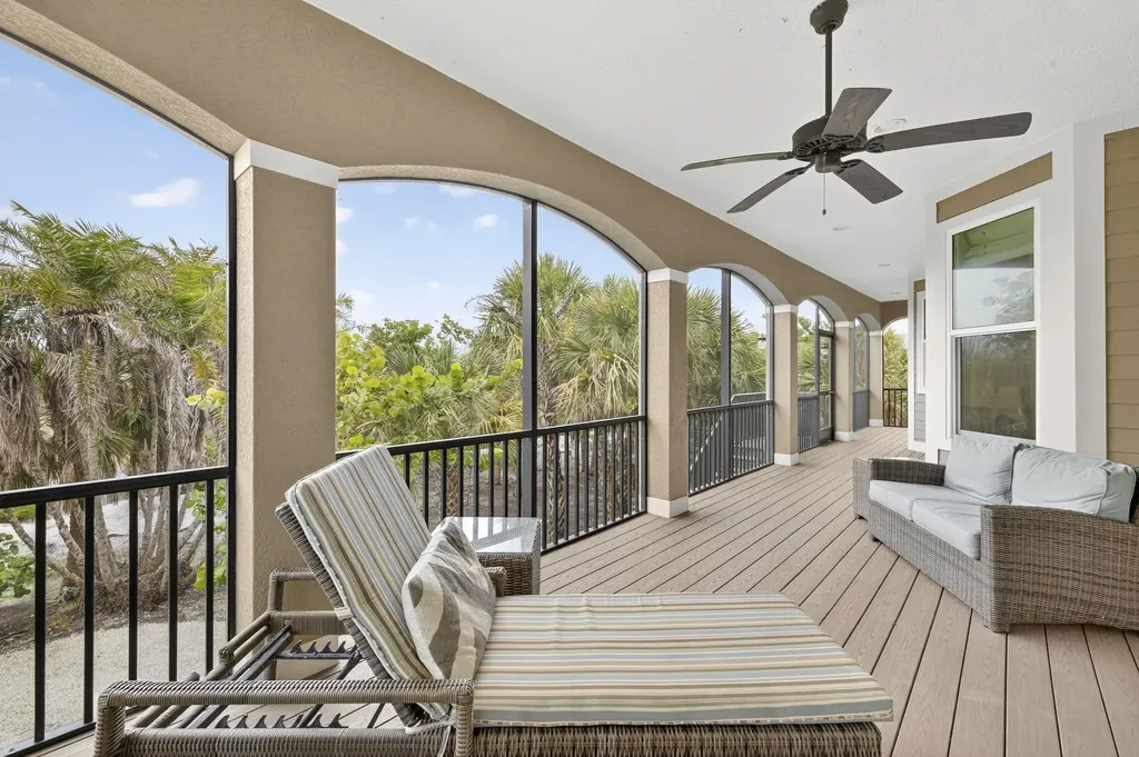 2324 Starfish Lane Sanibel FL 33957