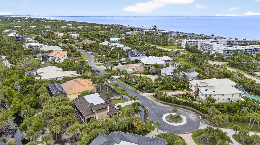 2324 Starfish Lane Sanibel FL 33957