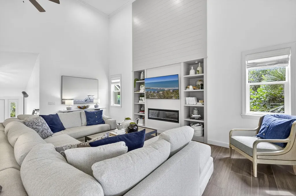 2324 Starfish Lane Sanibel FL 33957