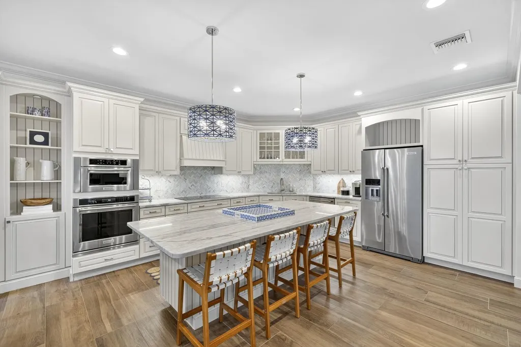 2324 Starfish Lane Sanibel FL 33957