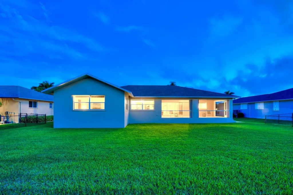 8886 Staghorn Way Fort Myers FL 33908