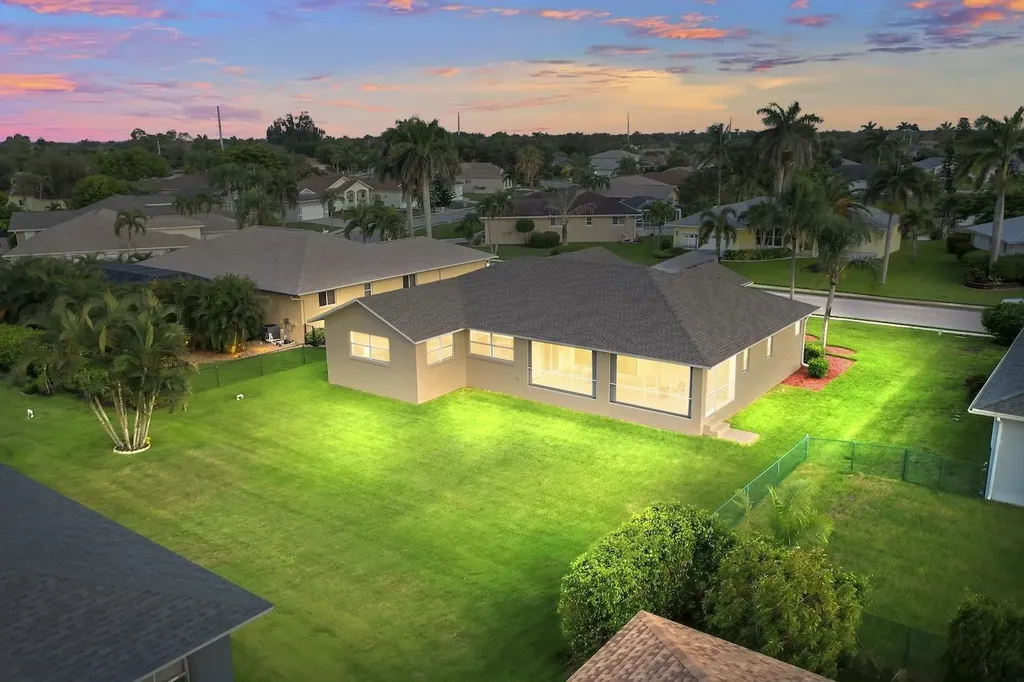 8886 Staghorn Way Fort Myers FL 33908