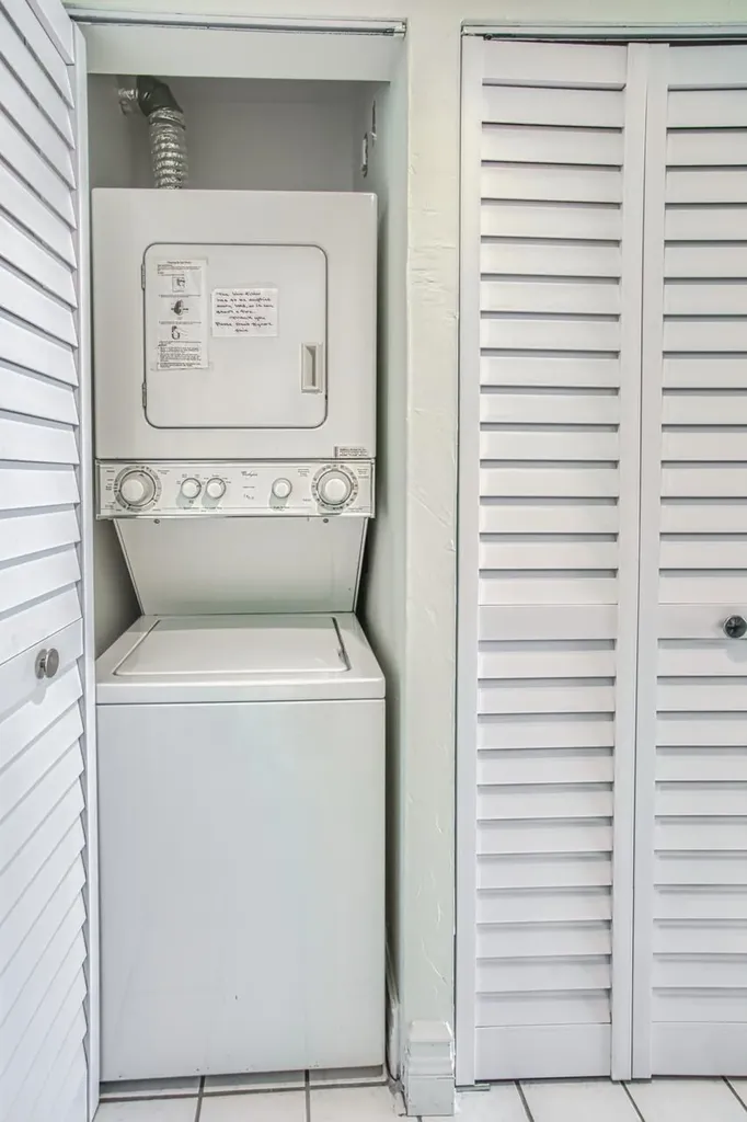 1501 Middle Gulf Drive Sanibel FL 33957