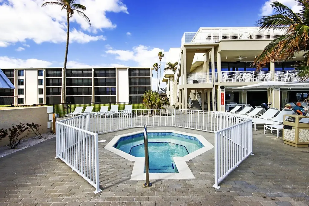 1501 Middle Gulf Drive Sanibel FL 33957