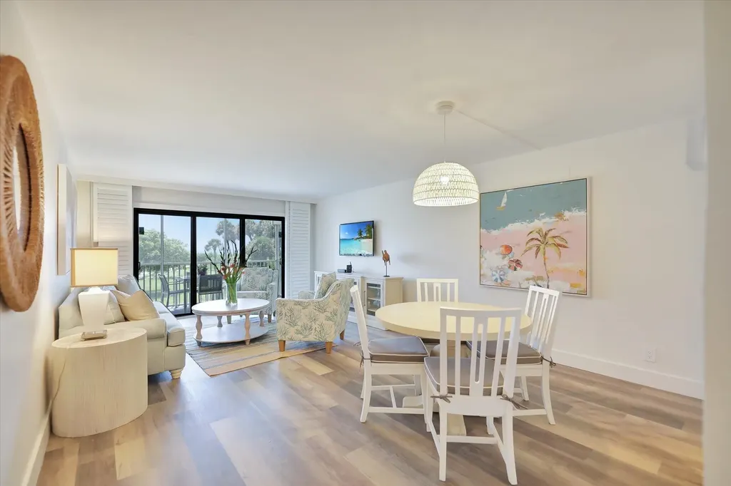 2113 Gulf Beach Villas Captiva FL 33924
