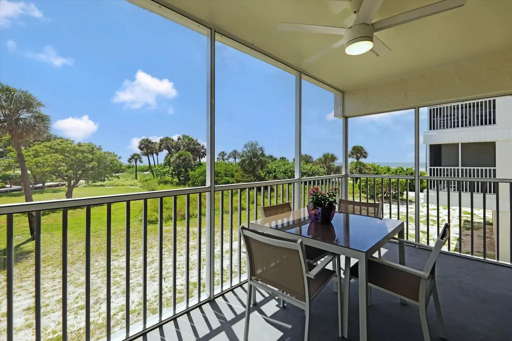 2113 Gulf Beach Villas Captiva FL 33924
