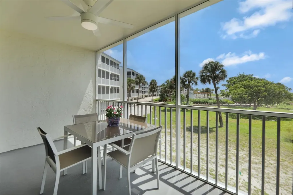 2113 Gulf Beach Villas Captiva FL 33924