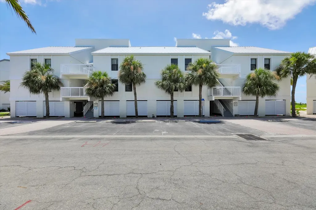 2113 Gulf Beach Villas Captiva FL 33924