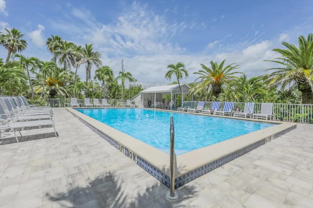 2113 Gulf Beach Villas Captiva FL 33924