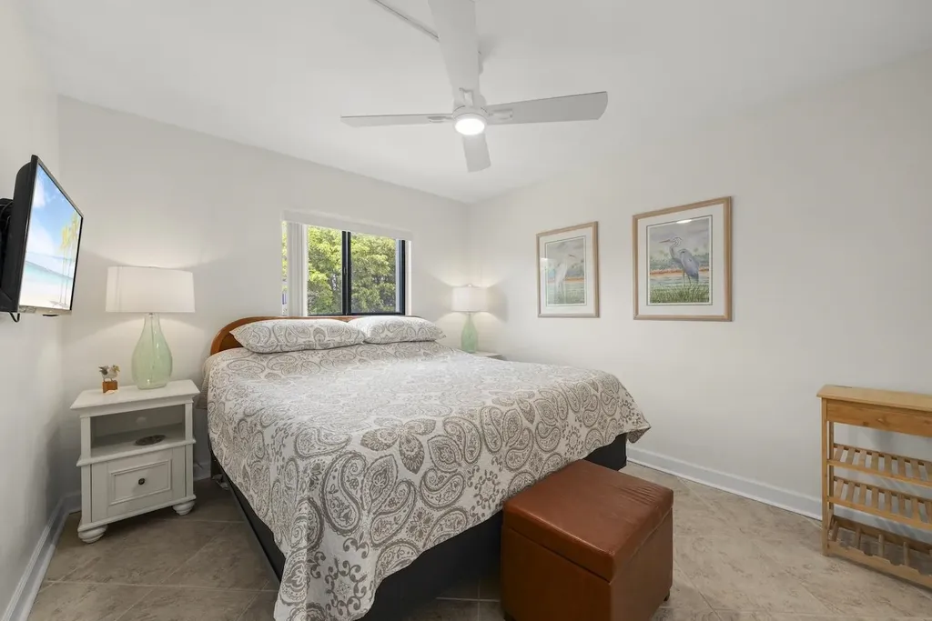 1250 Tennisplace Court Sanibel FL 33957