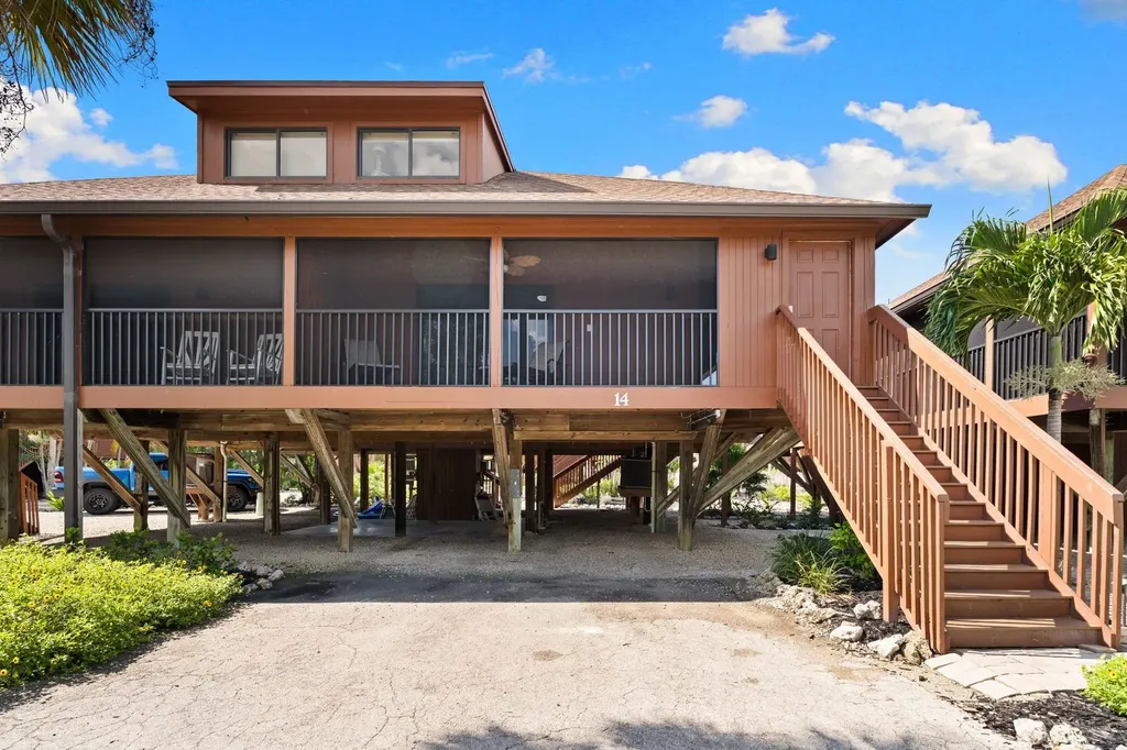 1811 Olde Middle Gulf Drive Sanibel FL 33957