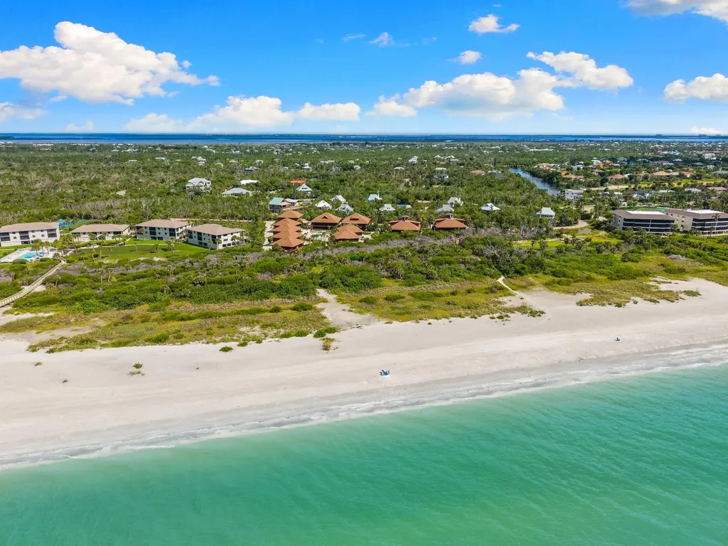 1811 Olde Middle Gulf Drive Sanibel FL 33957