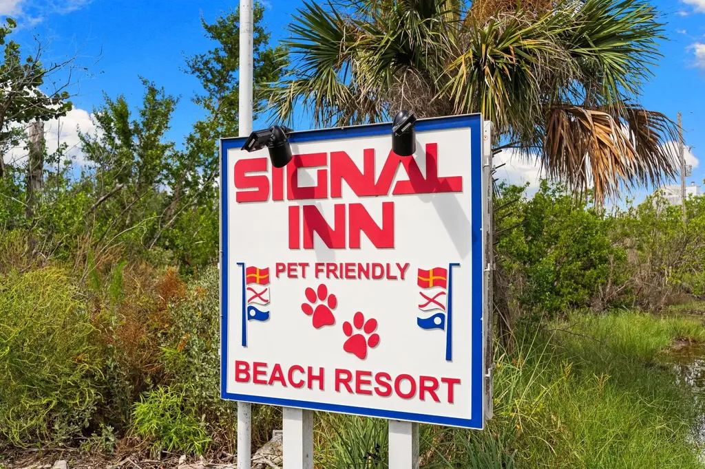 1811 Olde Middle Gulf Drive Sanibel FL 33957