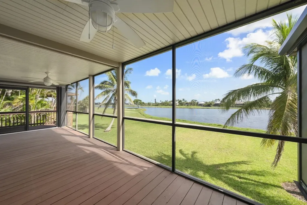 1611 Sand Castle Road Sanibel FL 33957