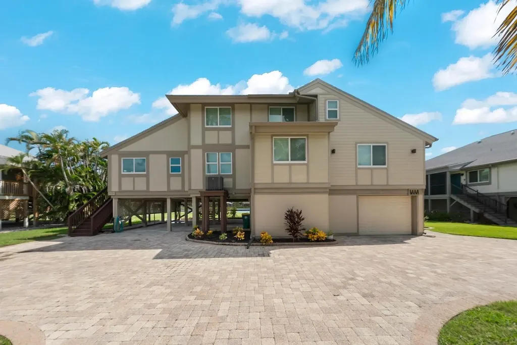 1611 Sand Castle Road Sanibel FL 33957