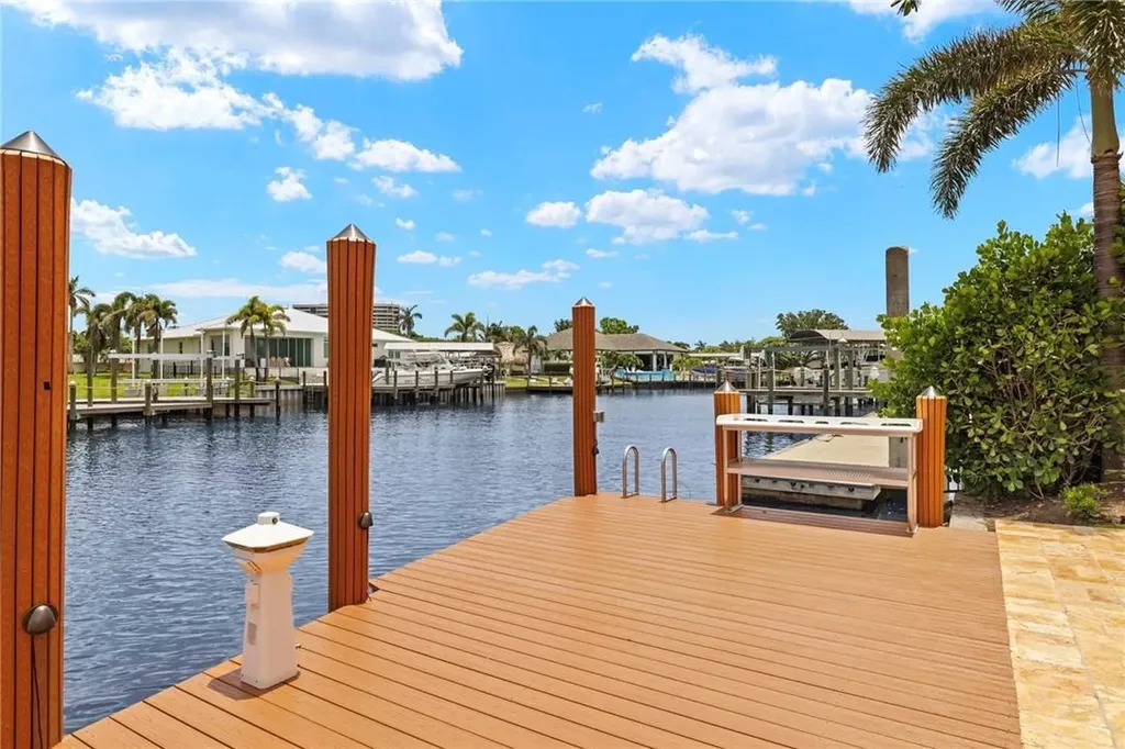 841 Cypress Lake Circle Fort Myers FL 33919