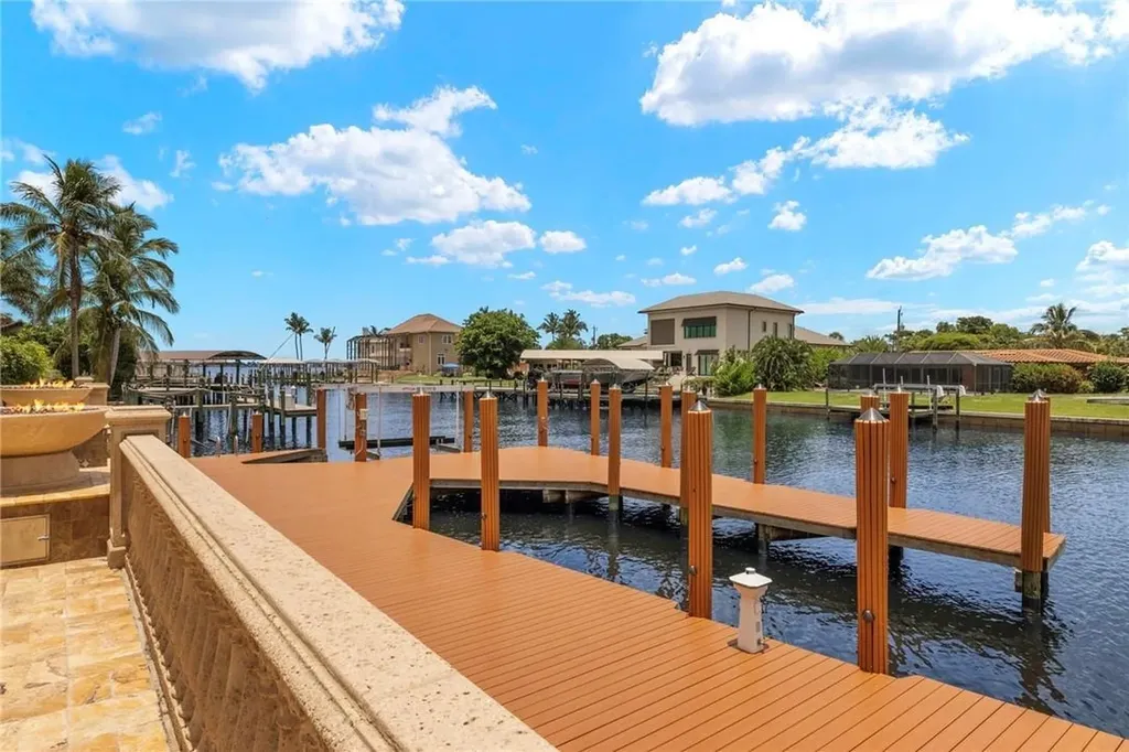 841 Cypress Lake Circle Fort Myers FL 33919