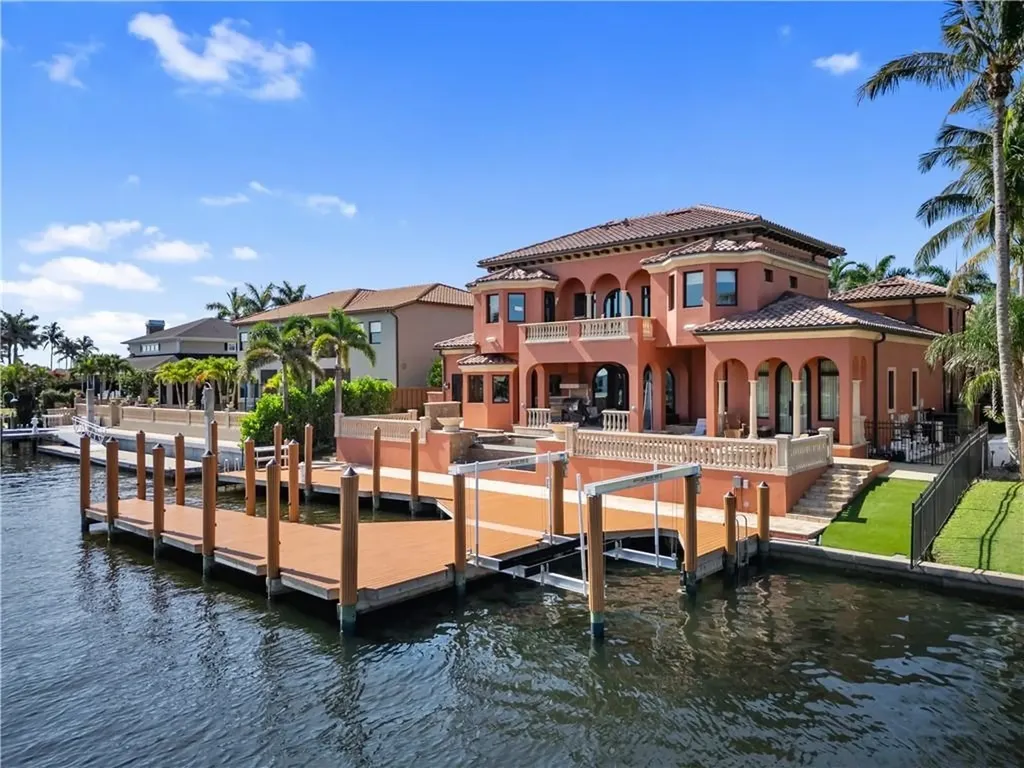 841 Cypress Lake Circle Fort Myers FL 33919