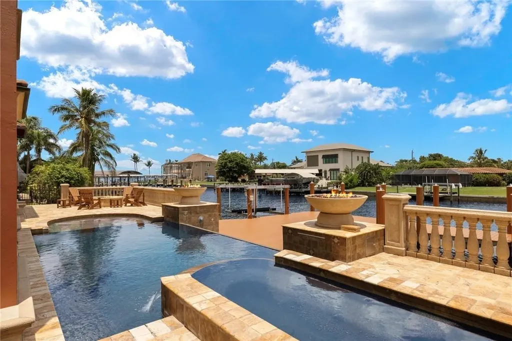 841 Cypress Lake Circle Fort Myers FL 33919