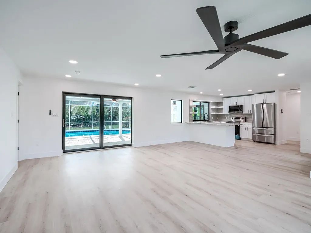 658 Donax Street Sanibel FL 33957