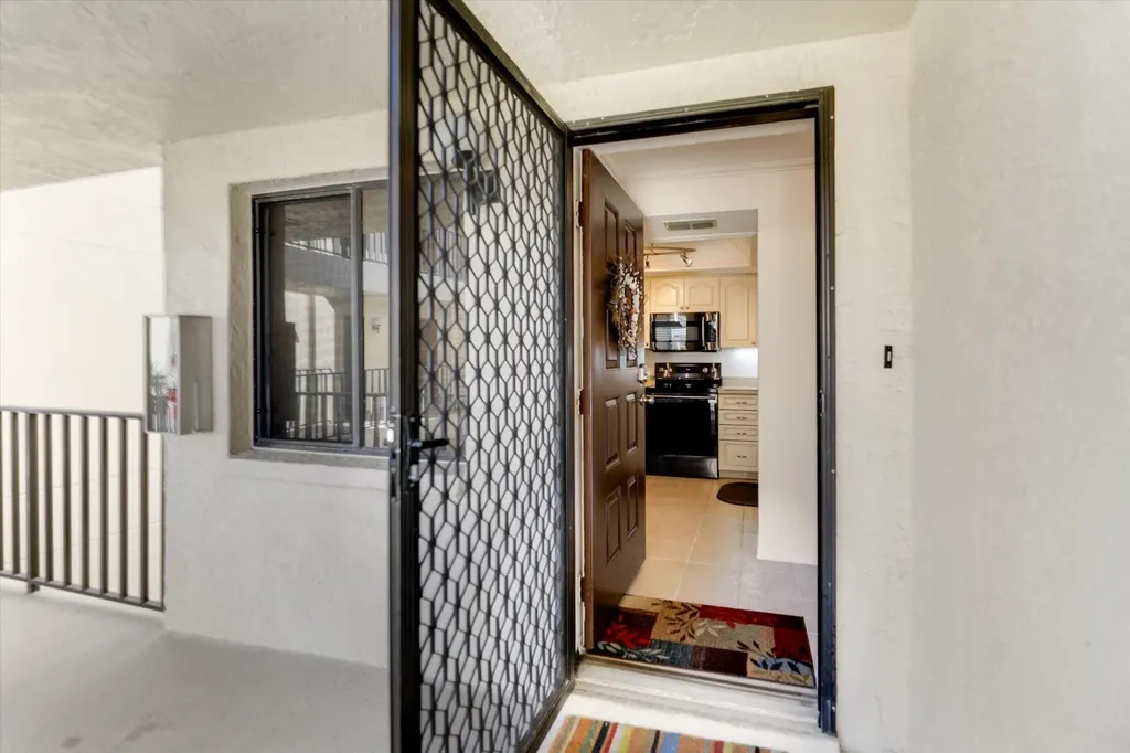 11460 Caravel Circle Fort Myers FL 33908