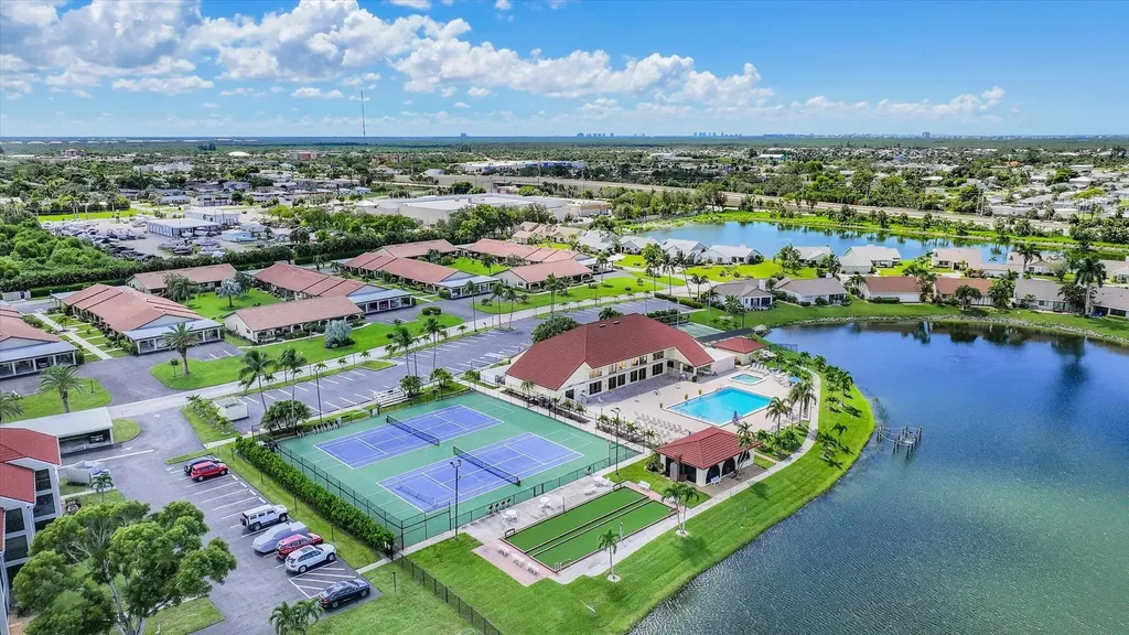 11460 Caravel Circle Fort Myers FL 33908