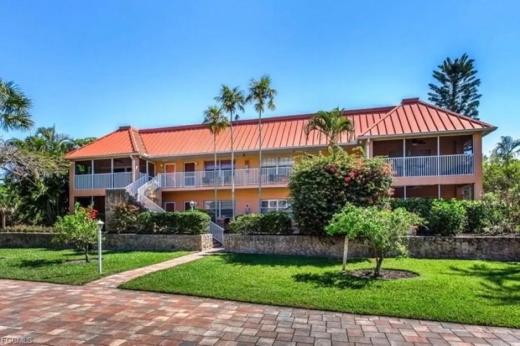 805 E Gulf Drive Sanibel FL 33957
