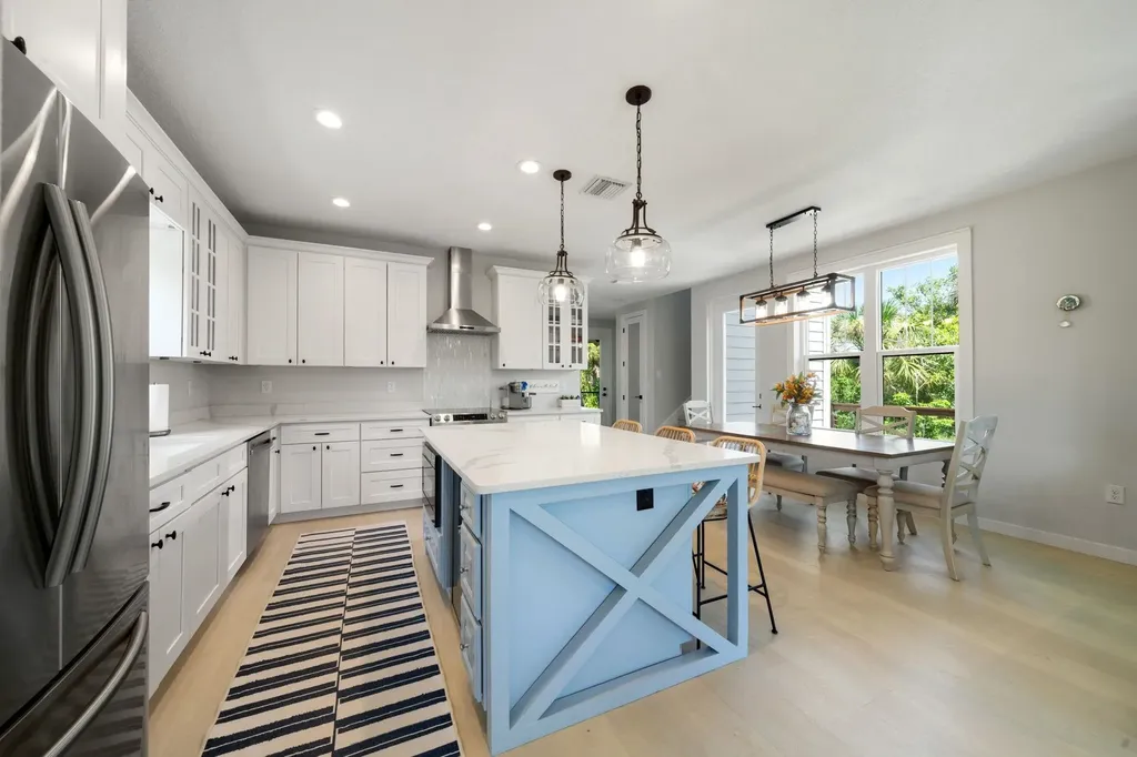 2441 Shop Road Sanibel FL 33957