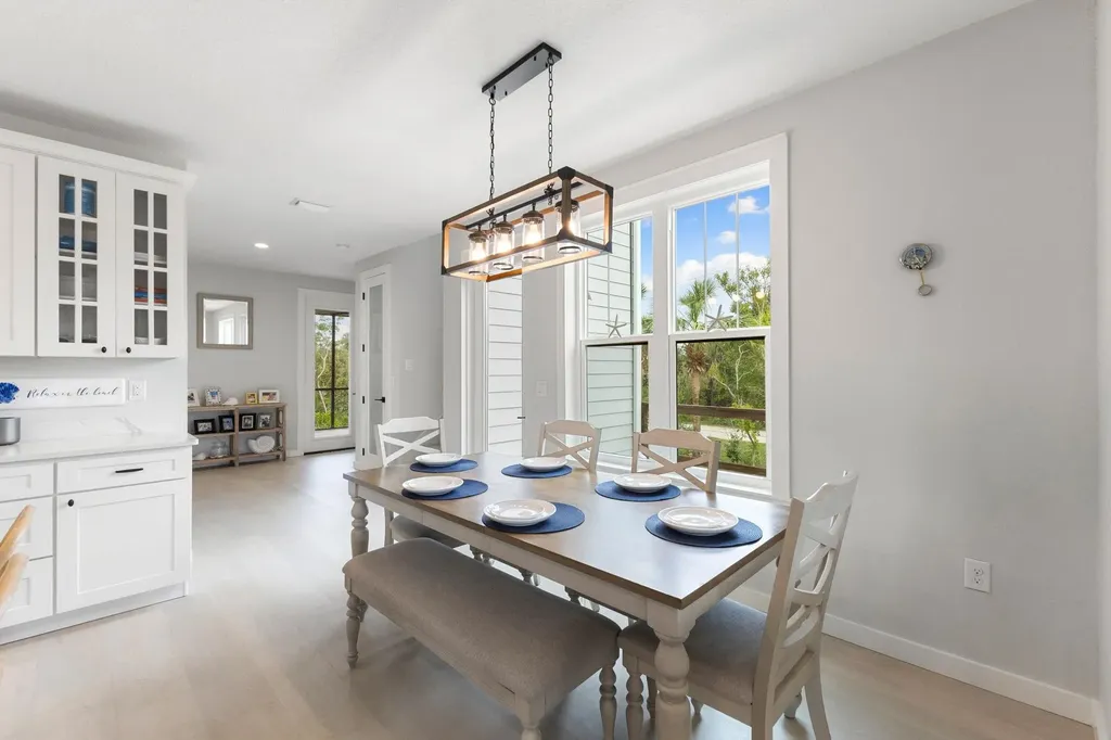 2441 Shop Road Sanibel FL 33957