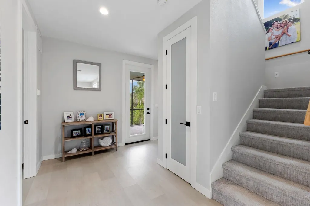 2441 Shop Road Sanibel FL 33957