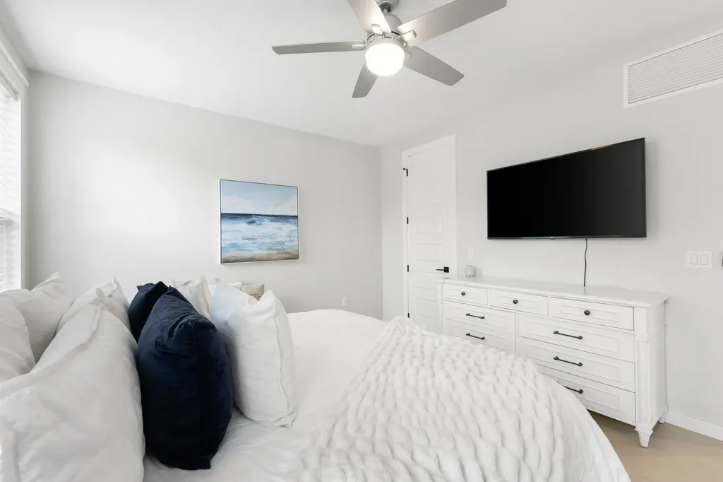 2441 Shop Road Sanibel FL 33957