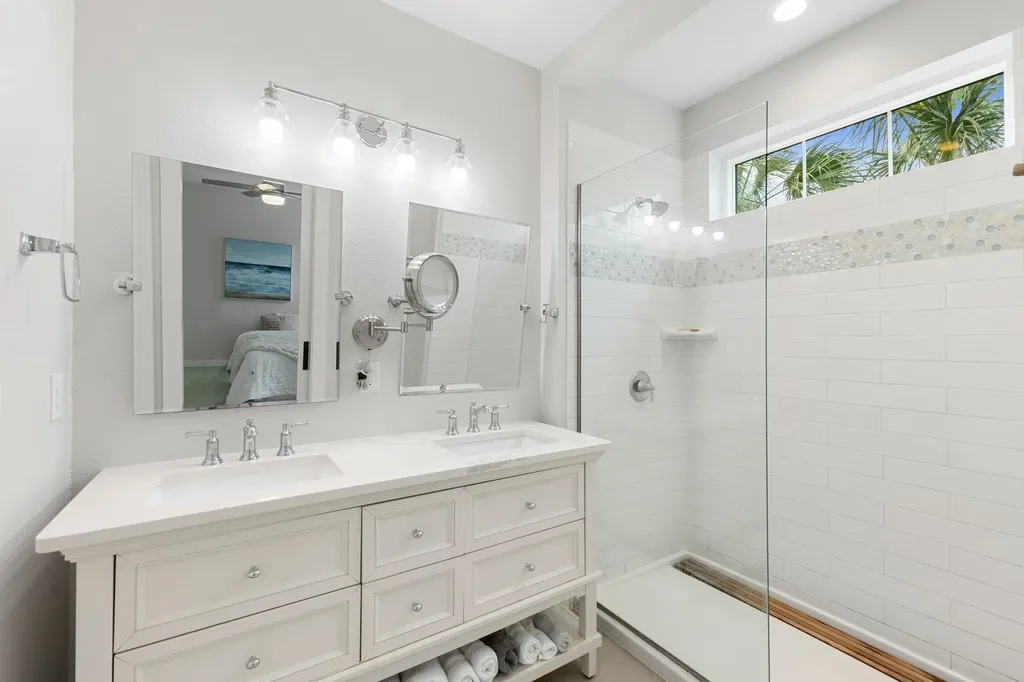 2441 Shop Road Sanibel FL 33957