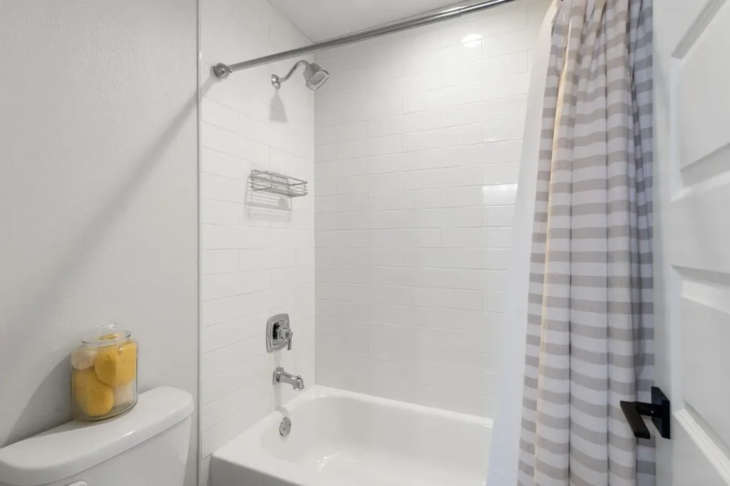 2441 Shop Road Sanibel FL 33957