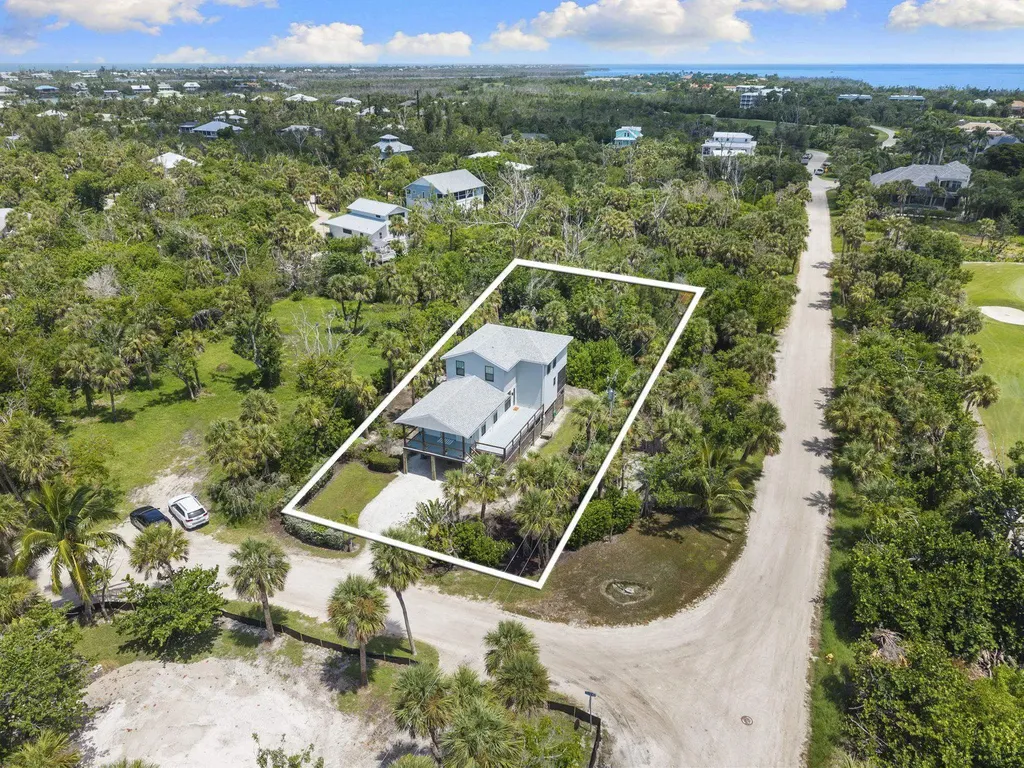 2441 Shop Road Sanibel FL 33957