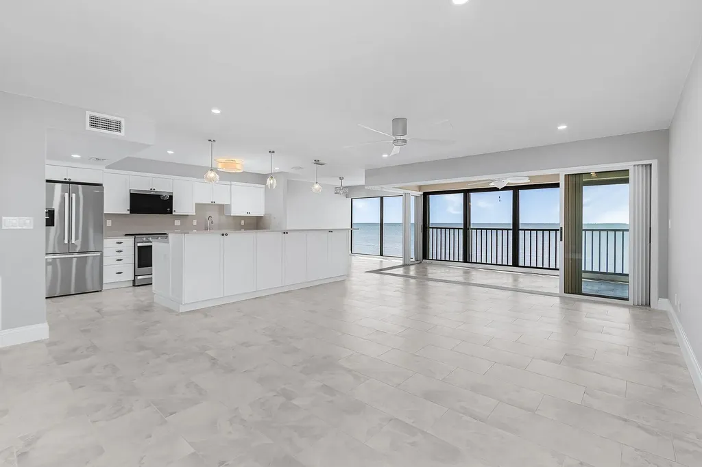 2721 W Gulf Drive Sanibel FL 33957