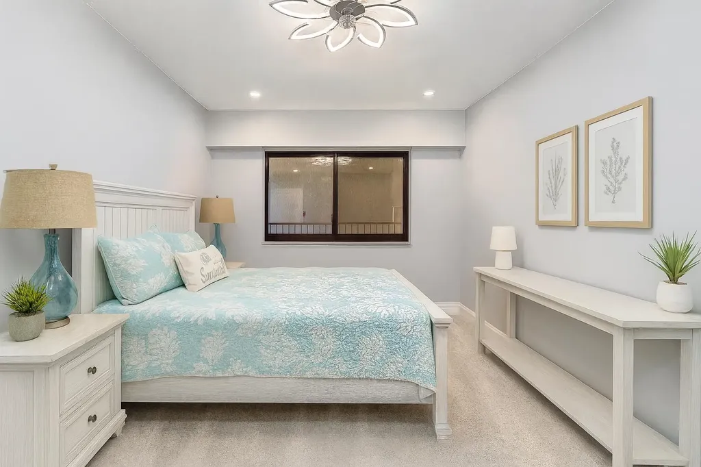 2721 W Gulf Drive Sanibel FL 33957