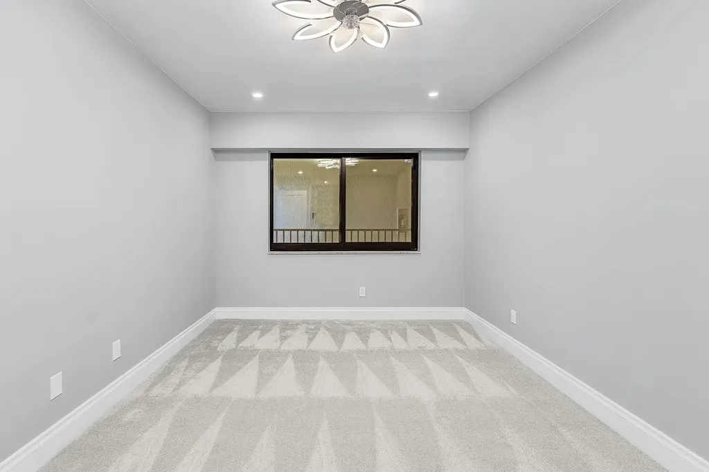 2721 W Gulf Drive Sanibel FL 33957