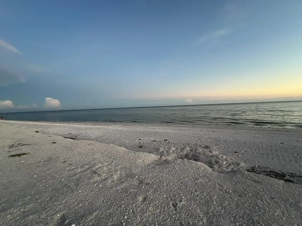 2721 W Gulf Drive Sanibel FL 33957