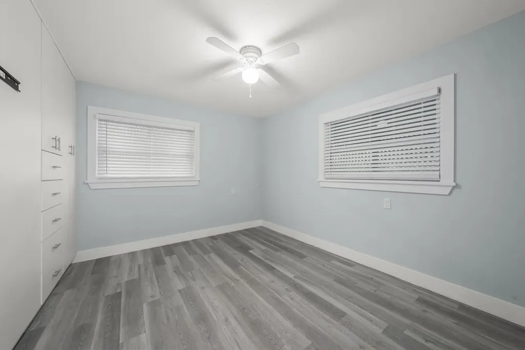 1142 Shell Basket Lane Sanibel FL 33957