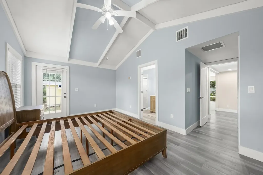 1142 Shell Basket Lane Sanibel FL 33957