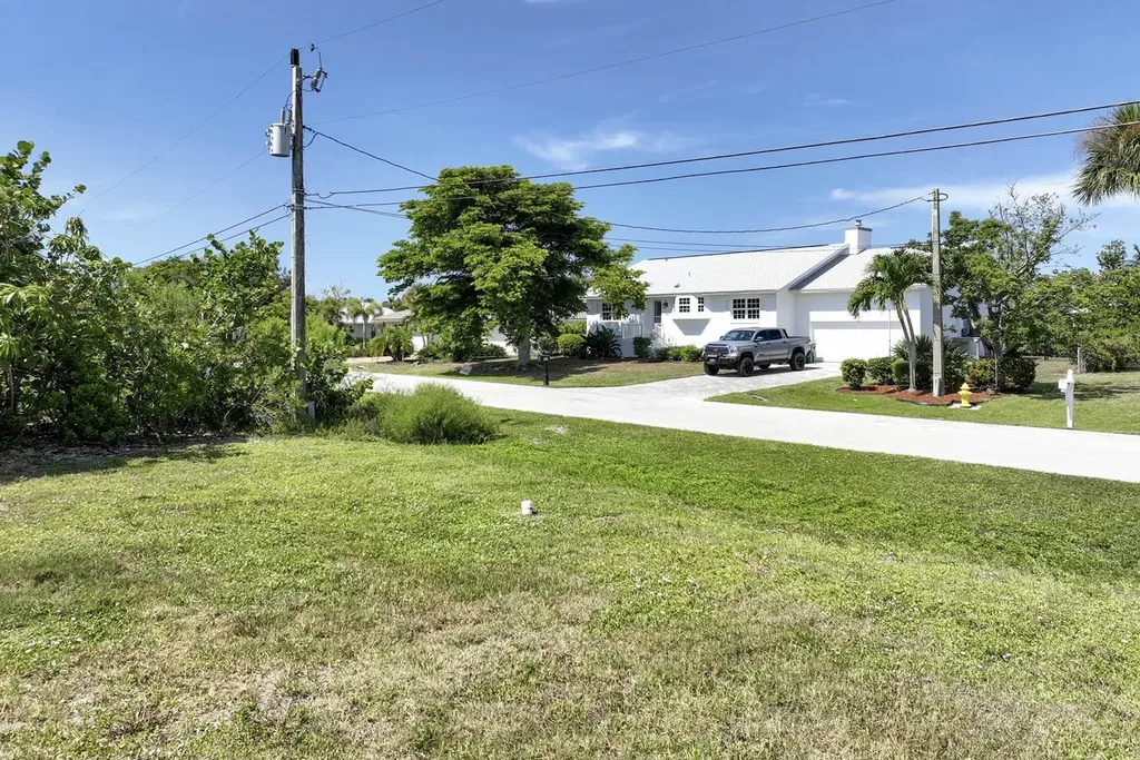 714 Durion Court Sanibel FL 33957-5311