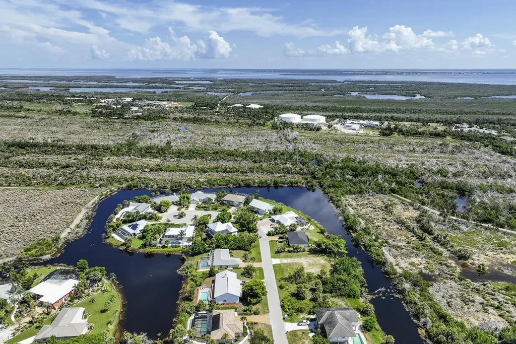 714 Durion Court Sanibel FL 33957-5311