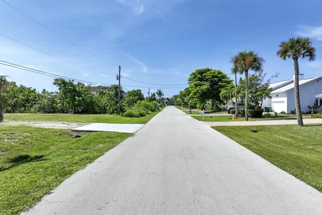 714 Durion Court Sanibel FL 33957-5311