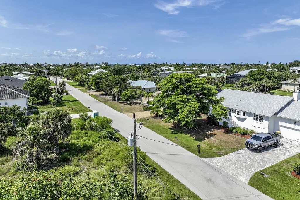 714 Durion Court Sanibel FL 33957-5311