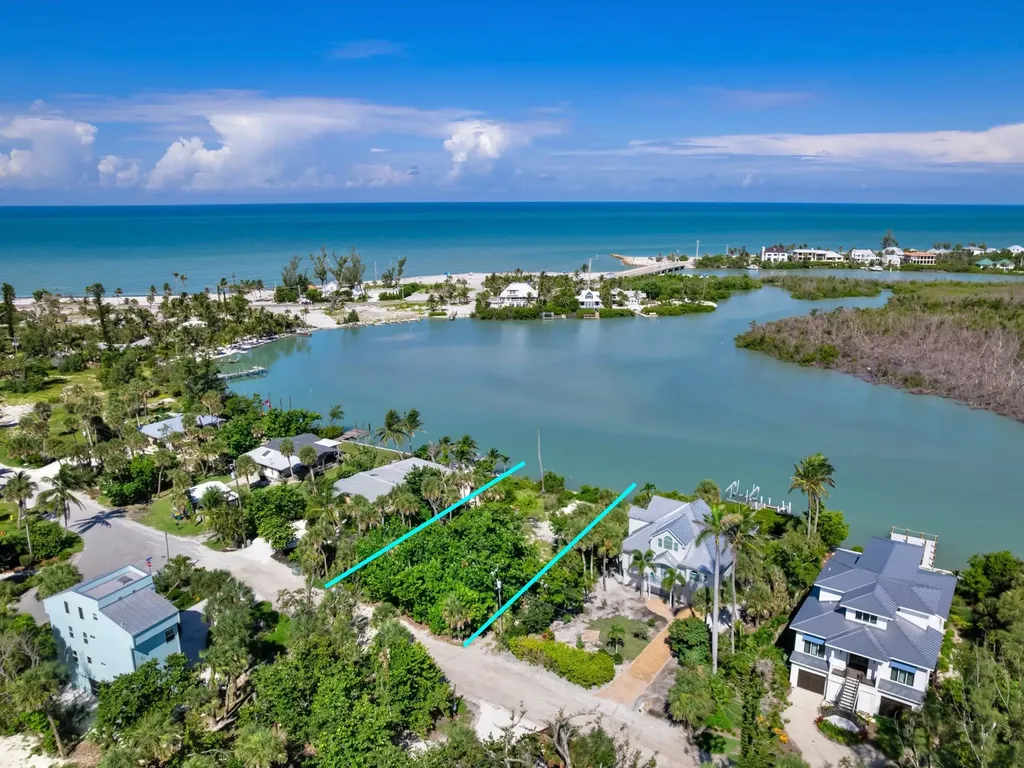 2563 Coconut Drive Sanibel FL 33957